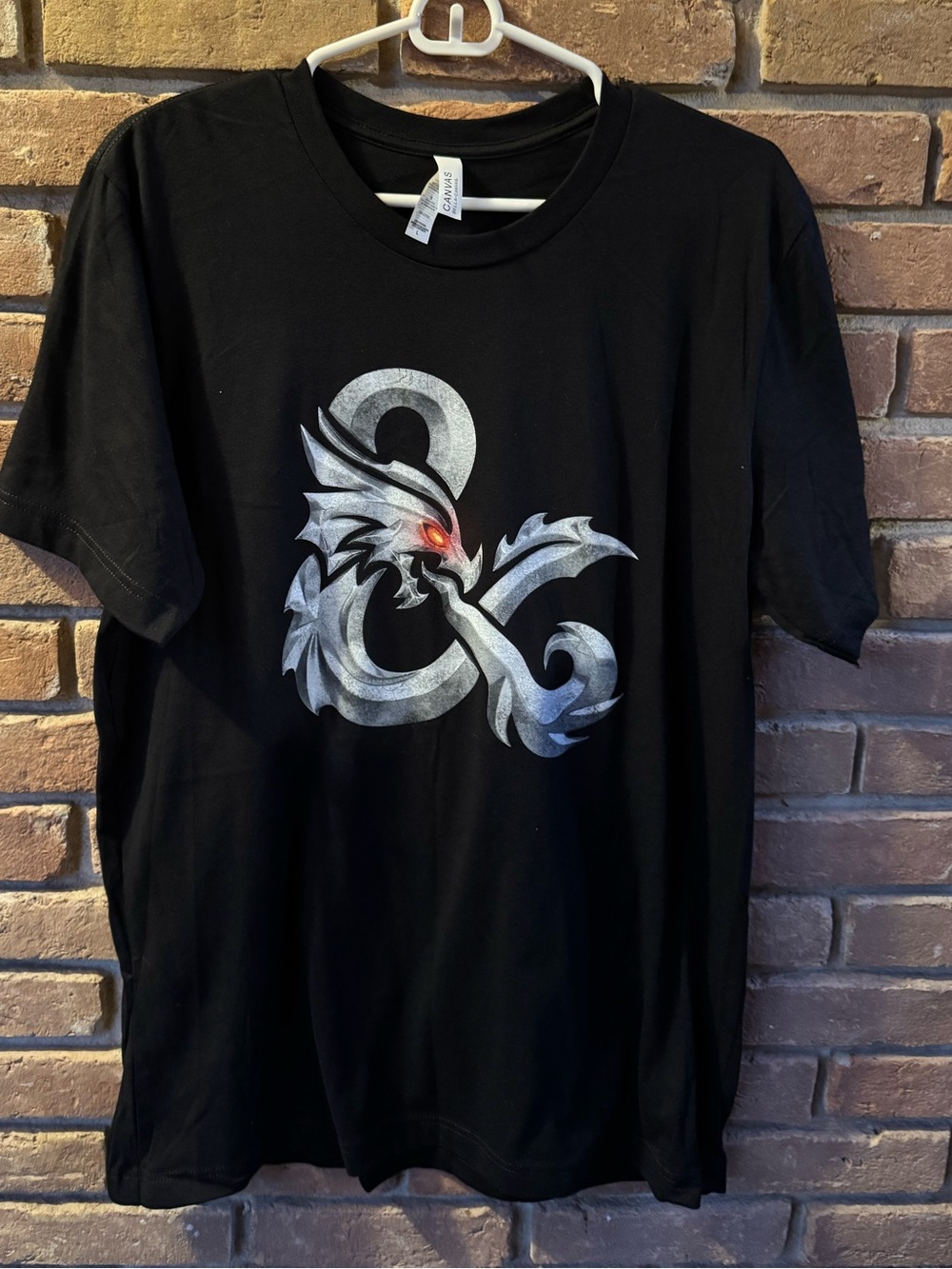 Dungeon Dragons Size Large Unisex Black Graphic T-Shirt NWOT PTP 19”
